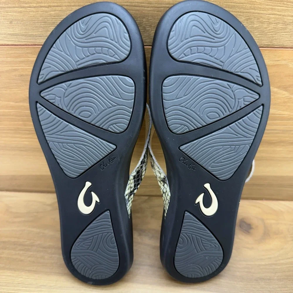 Olukai Ho'Opio Flip Flop Sandals Womens 8 Snake Leather Thong Vacation Resort